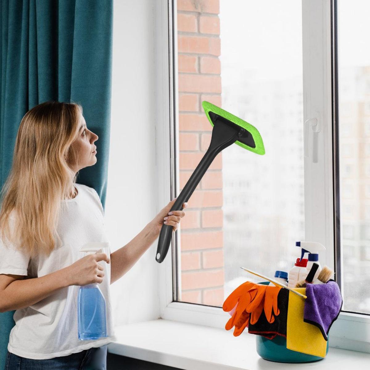 CarpartsX Car Windshield Cleaning Tool| Window Cleaning Kit With 180° Rotatable Head+ 5 Reusable Microfiber Pads|Auto Washing Brush for Car,Trucks, SUVs & Home Windows