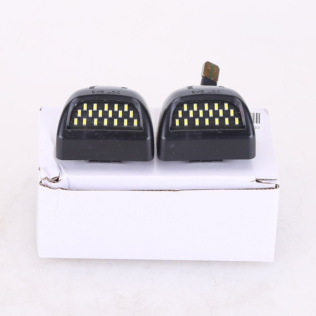 CarpartsX 2PCS LED License Plate Light 12V, Rear View Lamp Replacement 22794700, Compatible with Chevrolet Silverado GMC Sierra Pickup Trucks